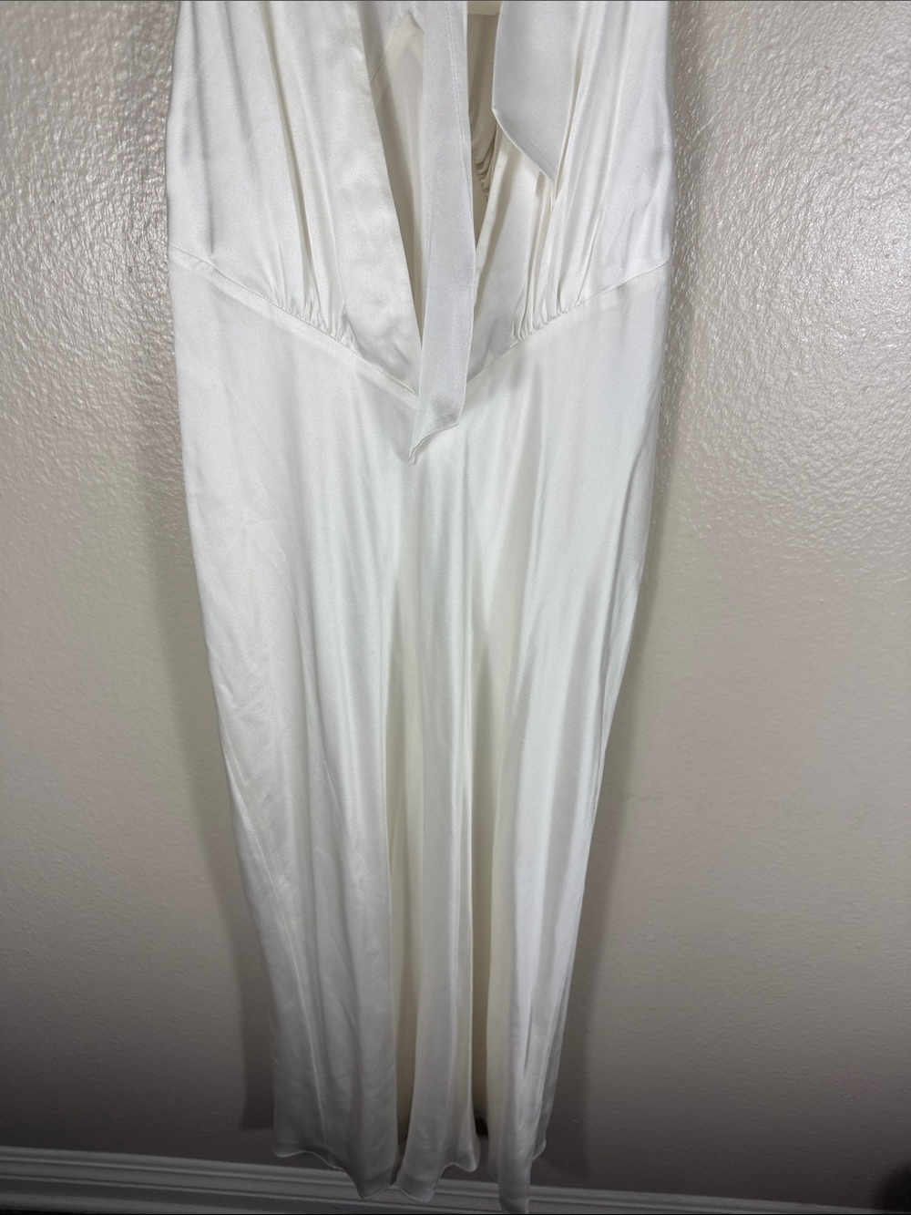 OLIVIA VON HALLE Greta Ivory Silk Habotai Halter Neck Dress - Picture 10 of 13